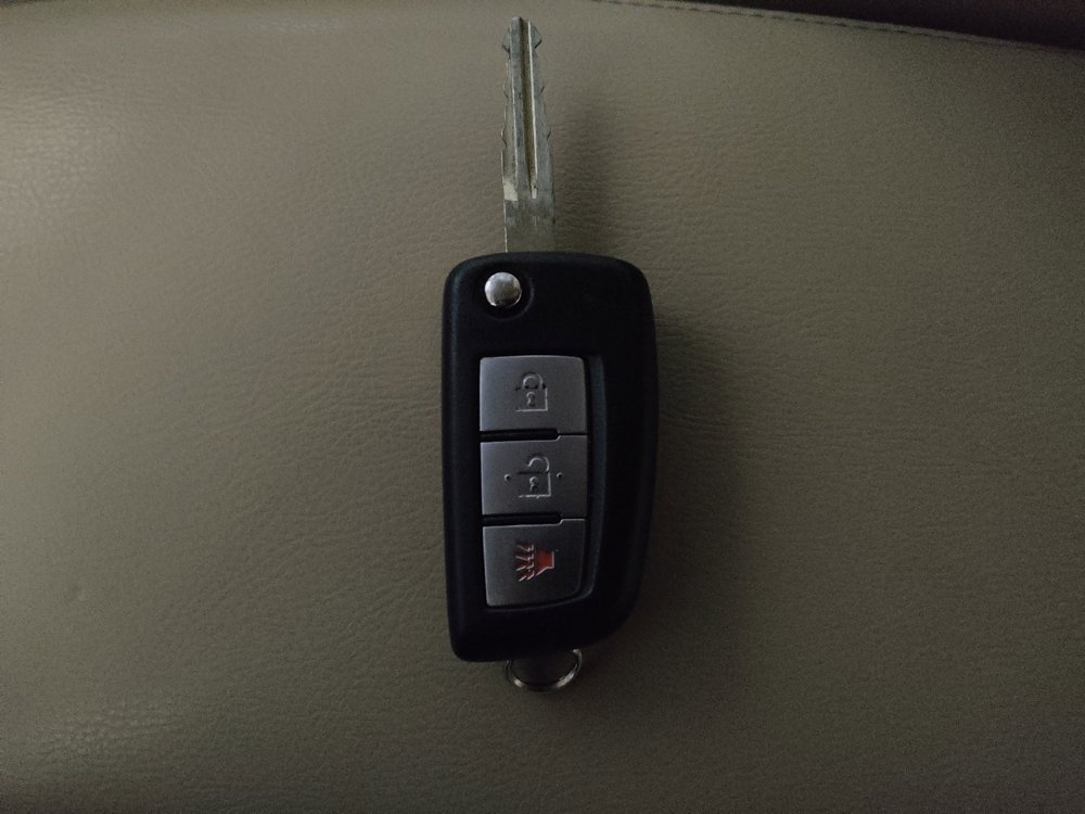 Used 2015 Nissan Rogue S FWD image 32