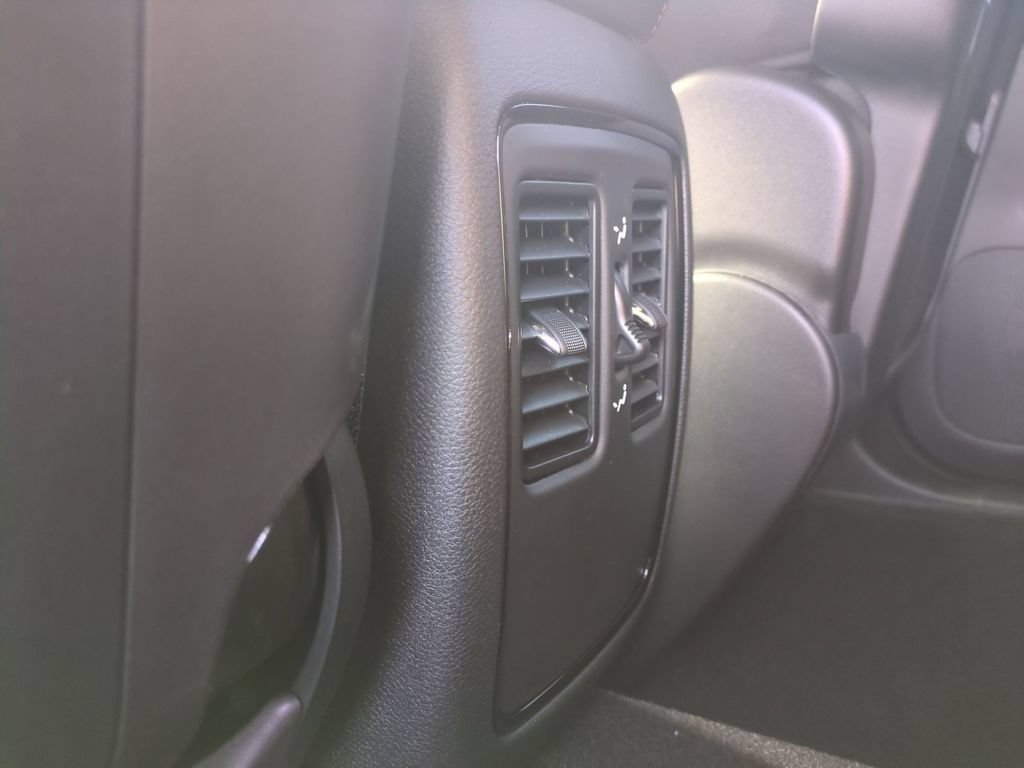 New 2027 Dodge Durango GT w/ Blacktop Package AWD/4WD image 31