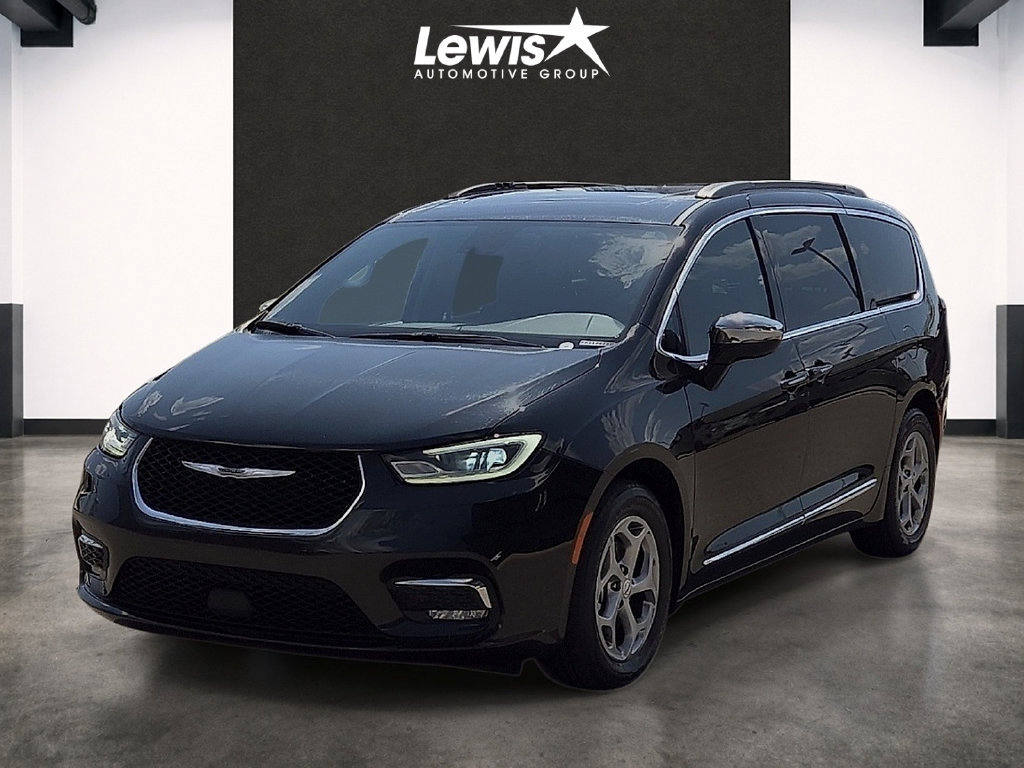 Used 2023 Chrysler Pacifica Limited