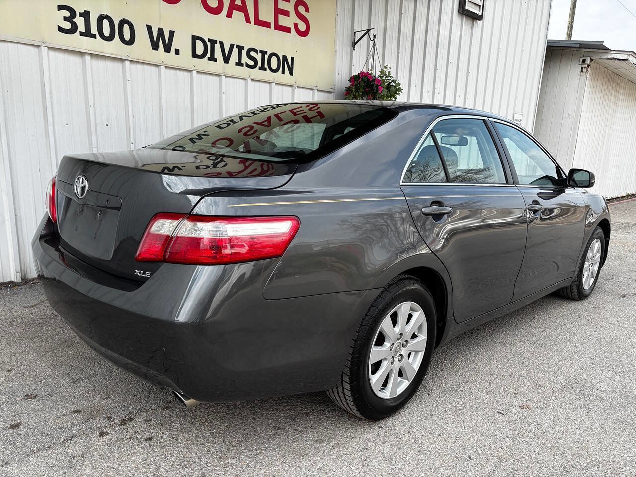 Used 2007 Toyota Camry XLE FWD image 10