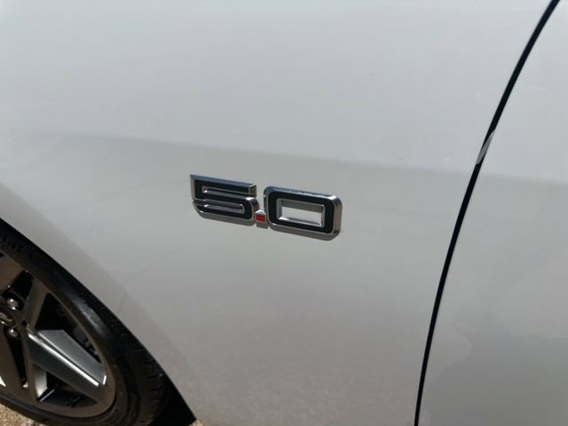 Used 2025 Ford Mustang GT Premium RWD image 6