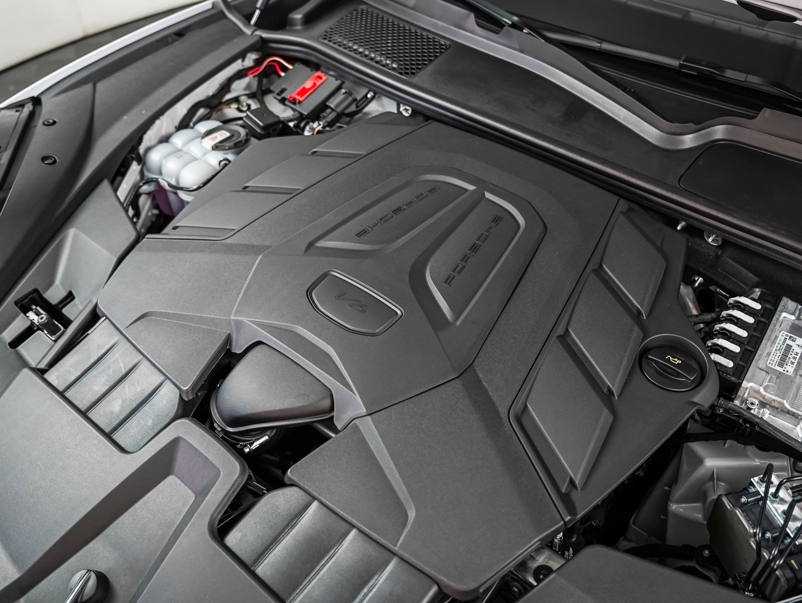 New 2026 Porsche Cayenne image 12