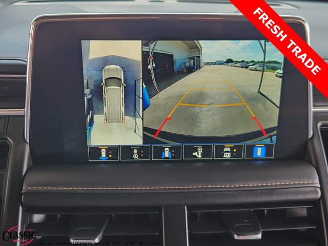 Used 2024 GMC Yukon AT4 w/ Technology Package AWD/4WD image 16