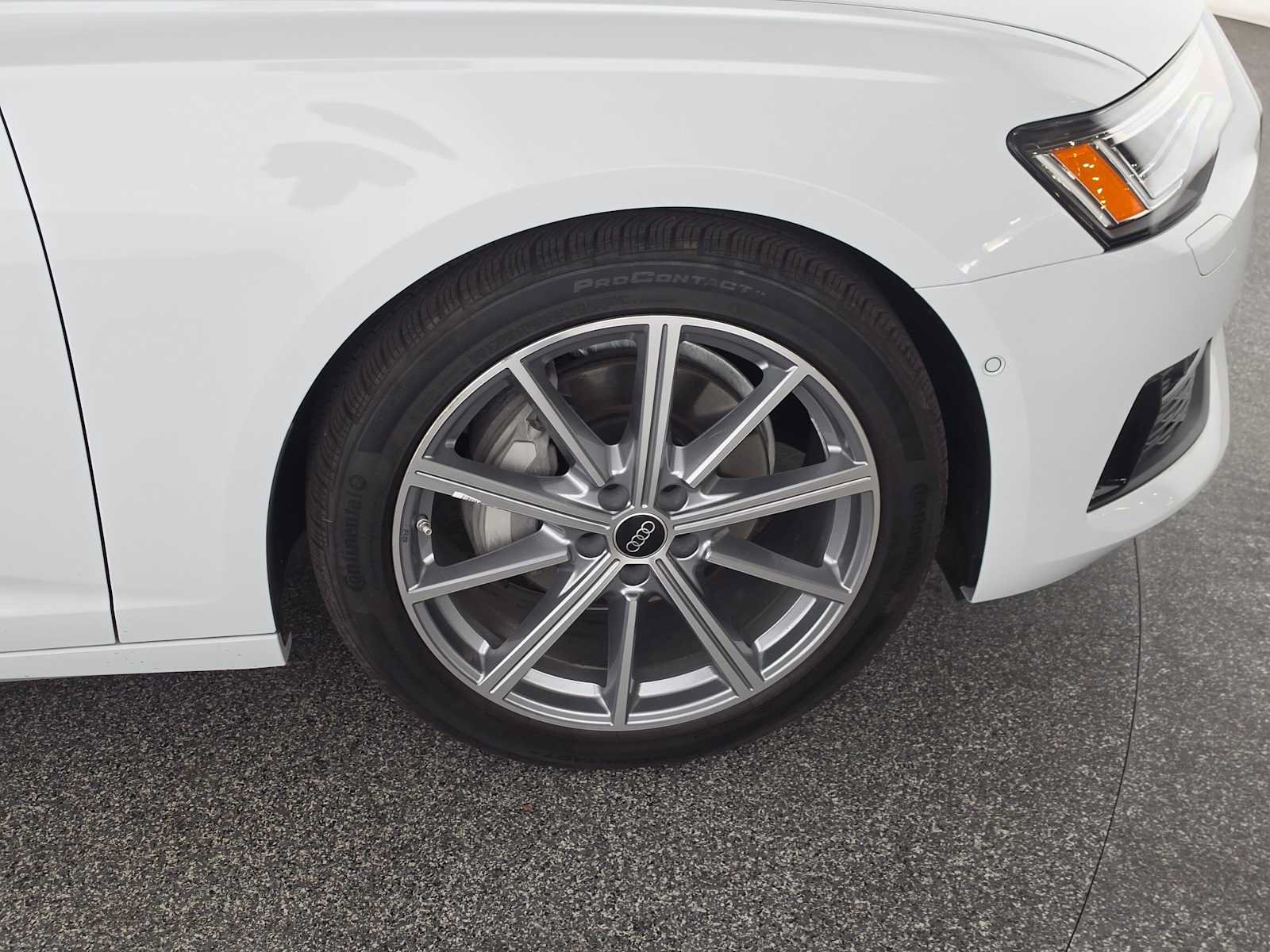 Used 2025 Audi A6 Premium Plus w/ Premium Plus Package AWD/4WD image 9