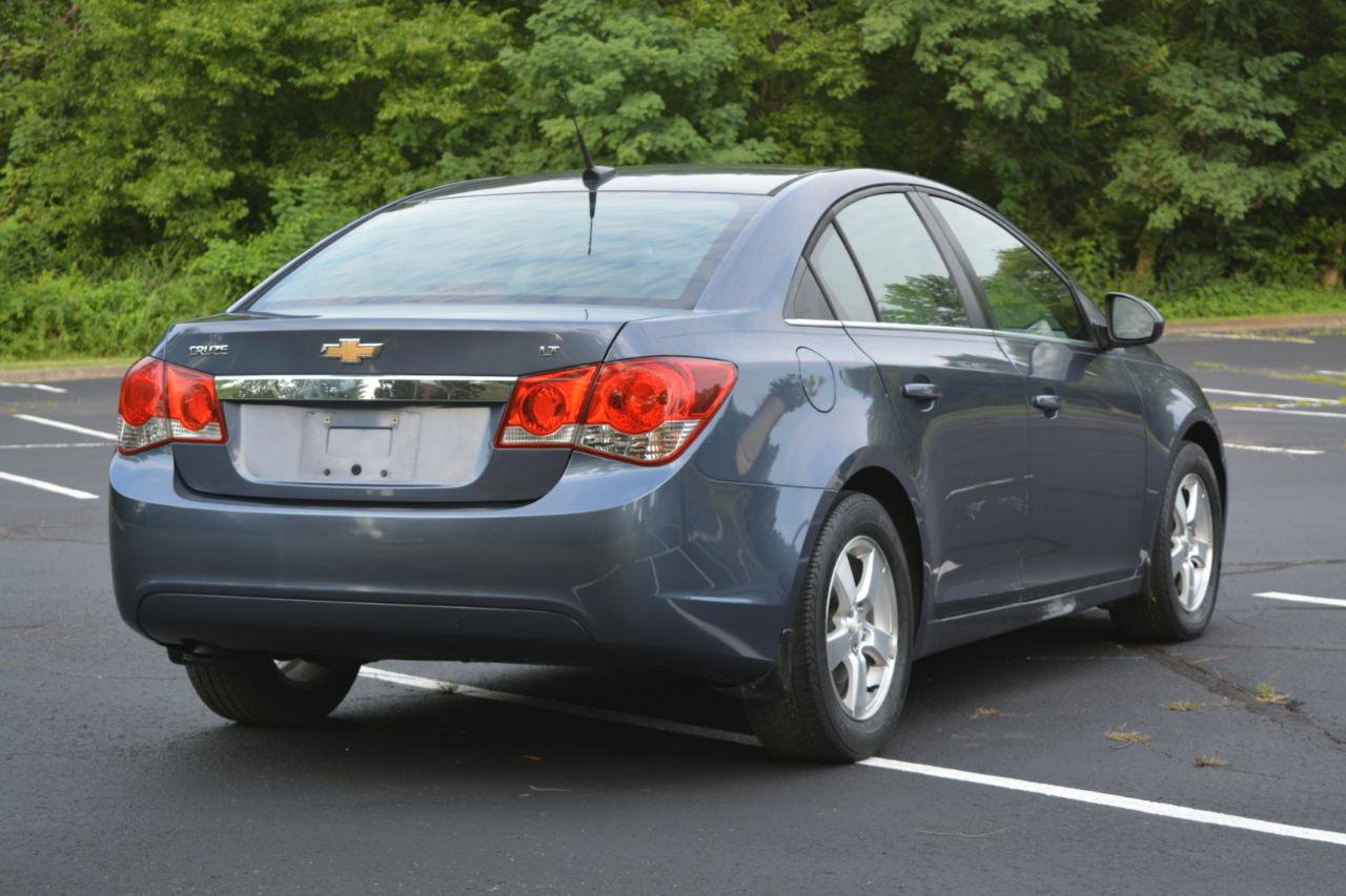 Used 2013 Chevrolet Cruze LT FWD image 5