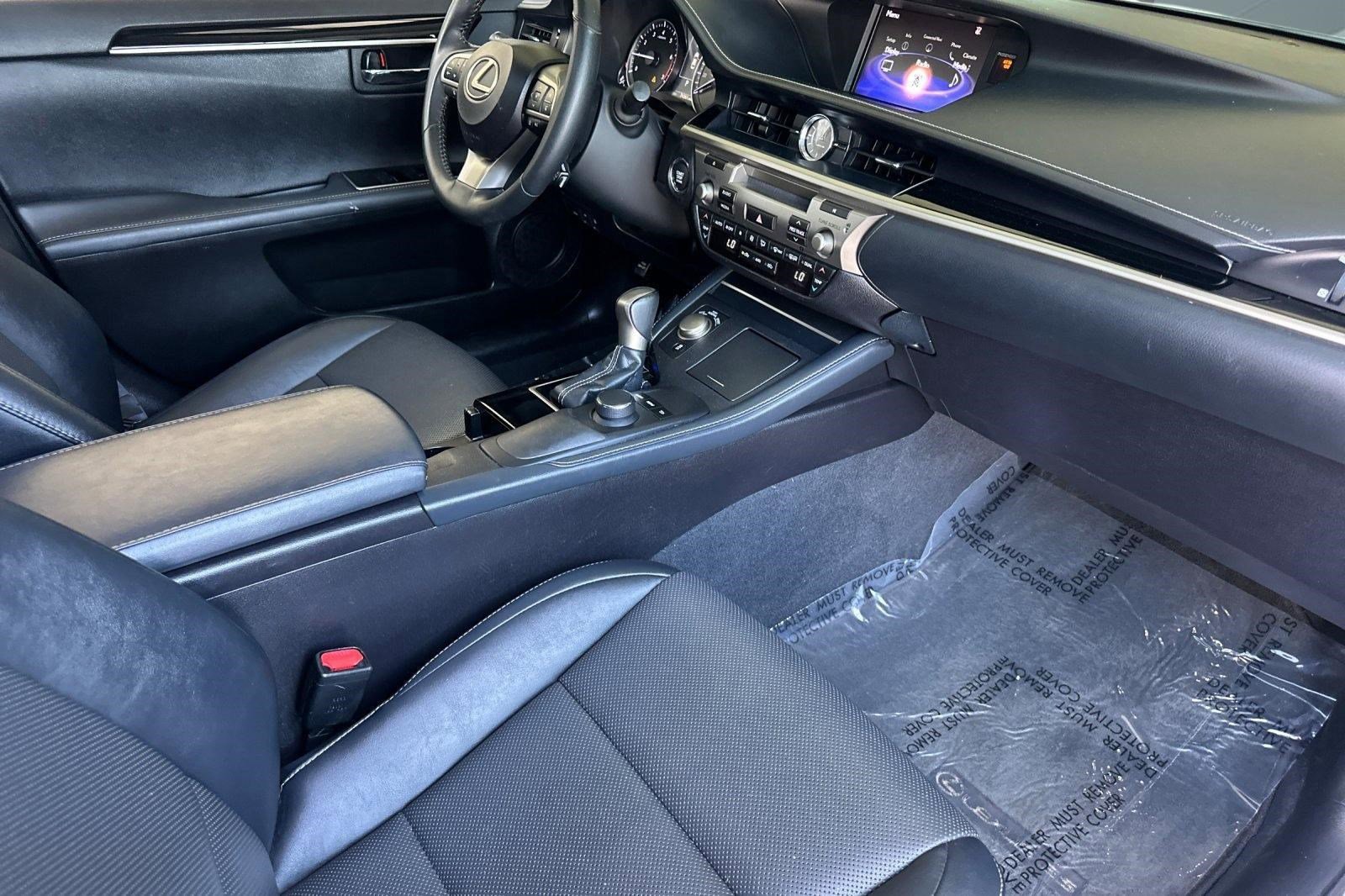Used 2018 Lexus ES 350 w/ Accessory Package image 31