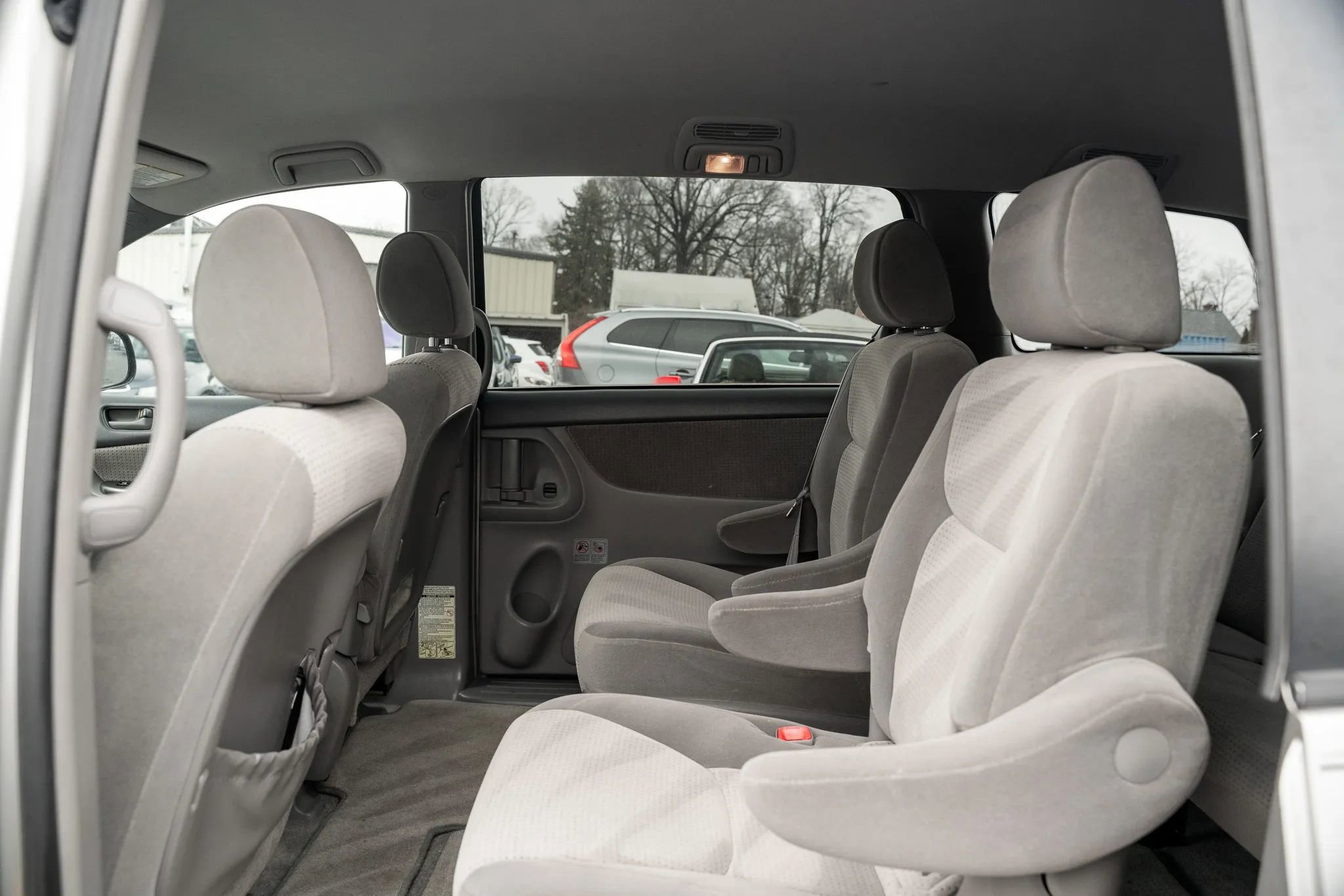 Used 2007 Toyota Sienna LE image 8