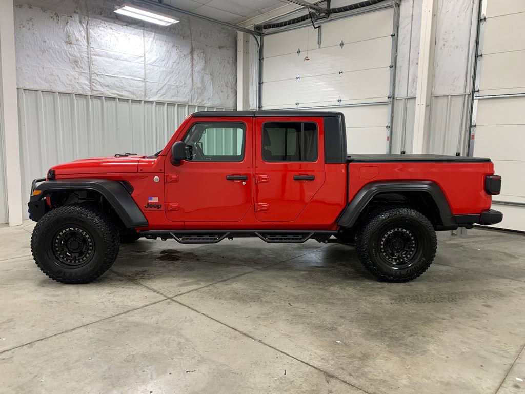 Used 2020 Jeep Gladiator Sport w/ Quick Order Package 24S image 17
