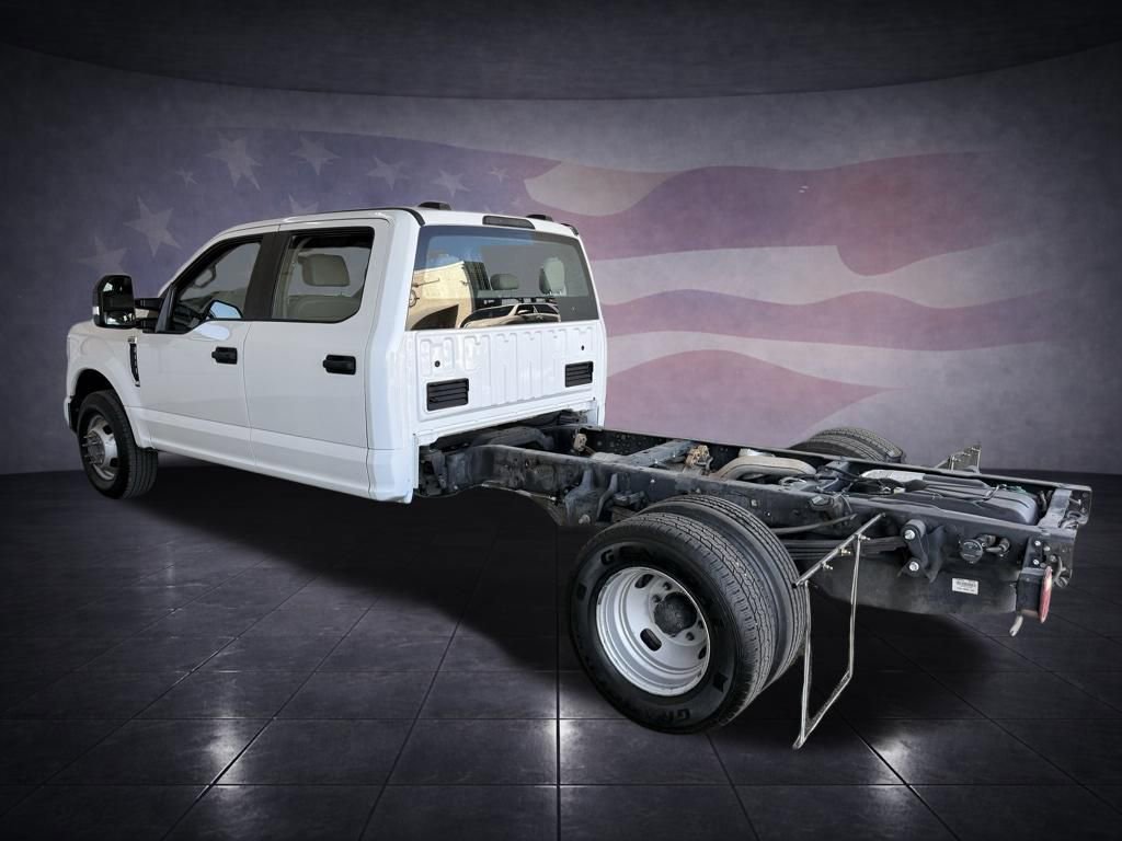 Used 2020 Ford F350 XL w/ Power Equipment Group image 12