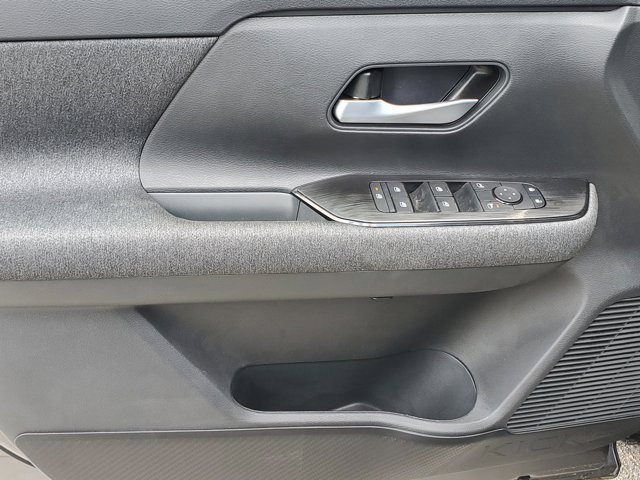 New 2025 Nissan Kicks SV w/ Illumination Package image 14
