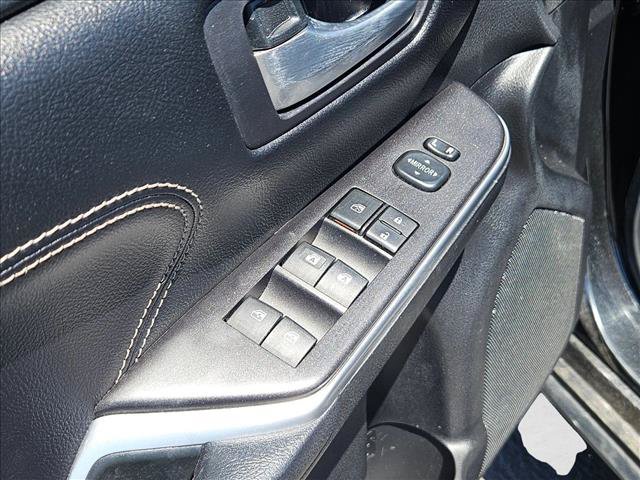 Used 2017 Toyota Camry XLE w/ Moonroof Package FWD image 11