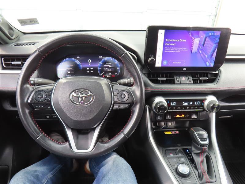 Used 2023 Toyota RAV4 XSE AWD/4WD image 18