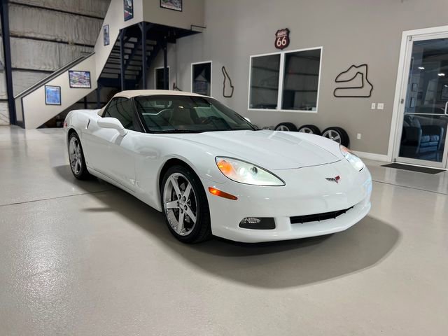 Used 2006 Chevrolet Corvette Convertible w/ Preferred Equipment Group image 52