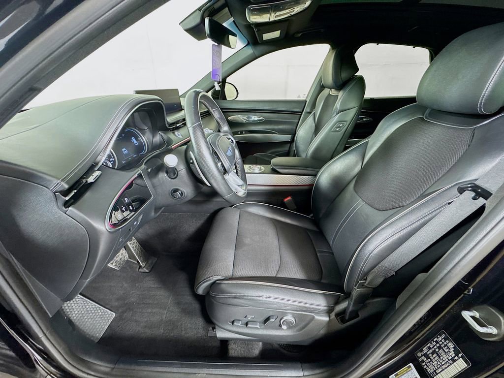 Used 2022 Genesis GV70 2.5T w/ Sport Prestige Package AWD/4WD image 24