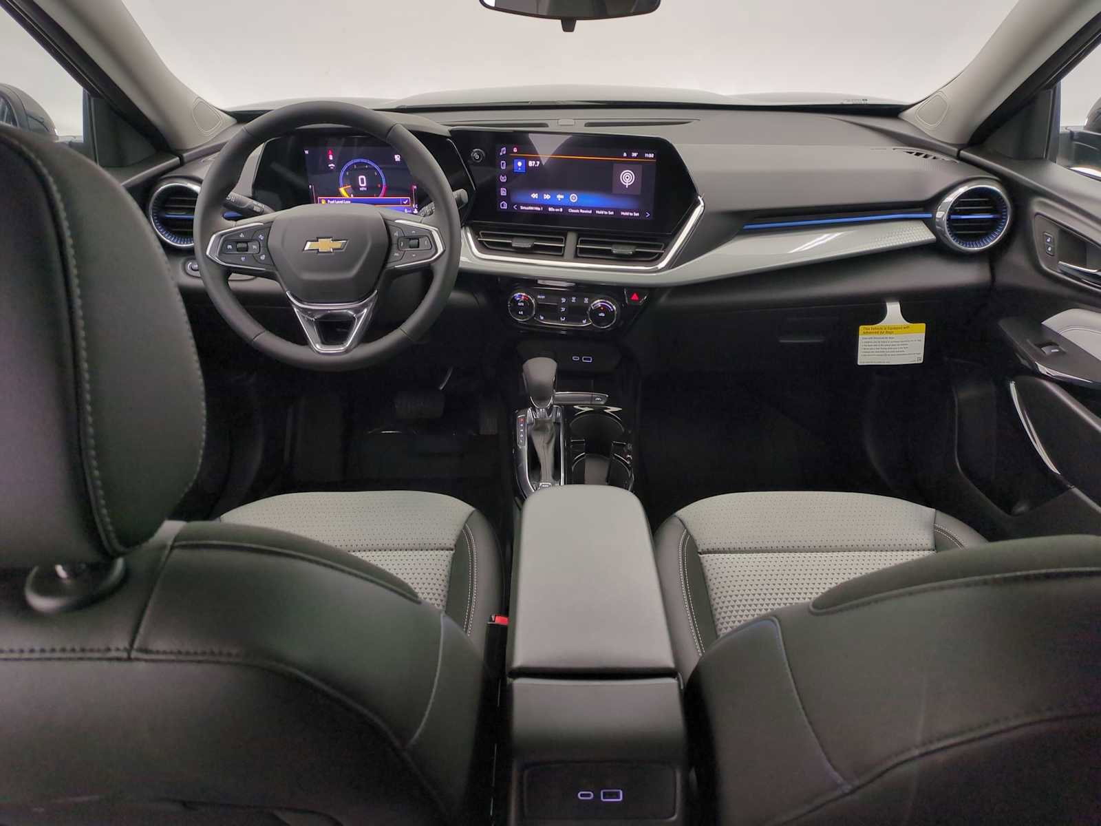 New 2026 Chevrolet Trax LT w/ Driver Confidence Package image 14