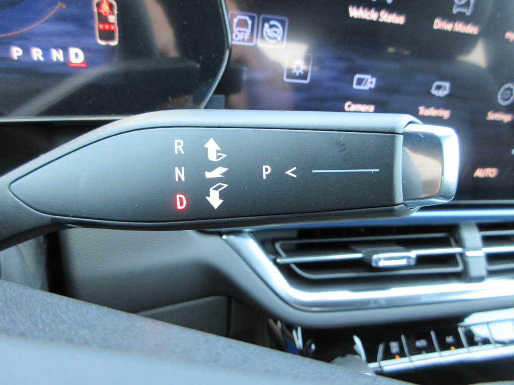 New 2026 Chevrolet Equinox EV LT FWD image 26