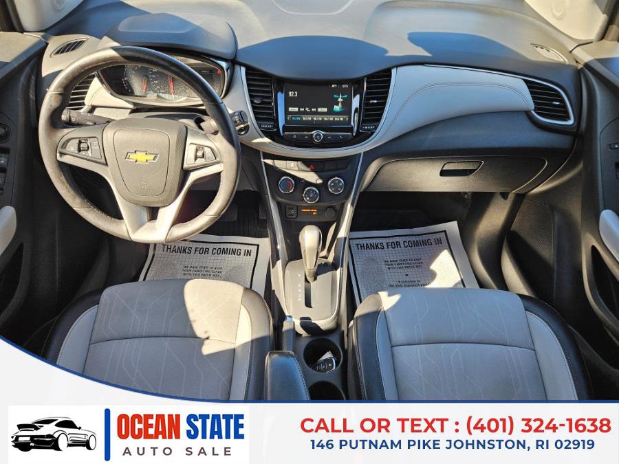Used 2017 Chevrolet Trax LT w/ LT Convenience Package image 15