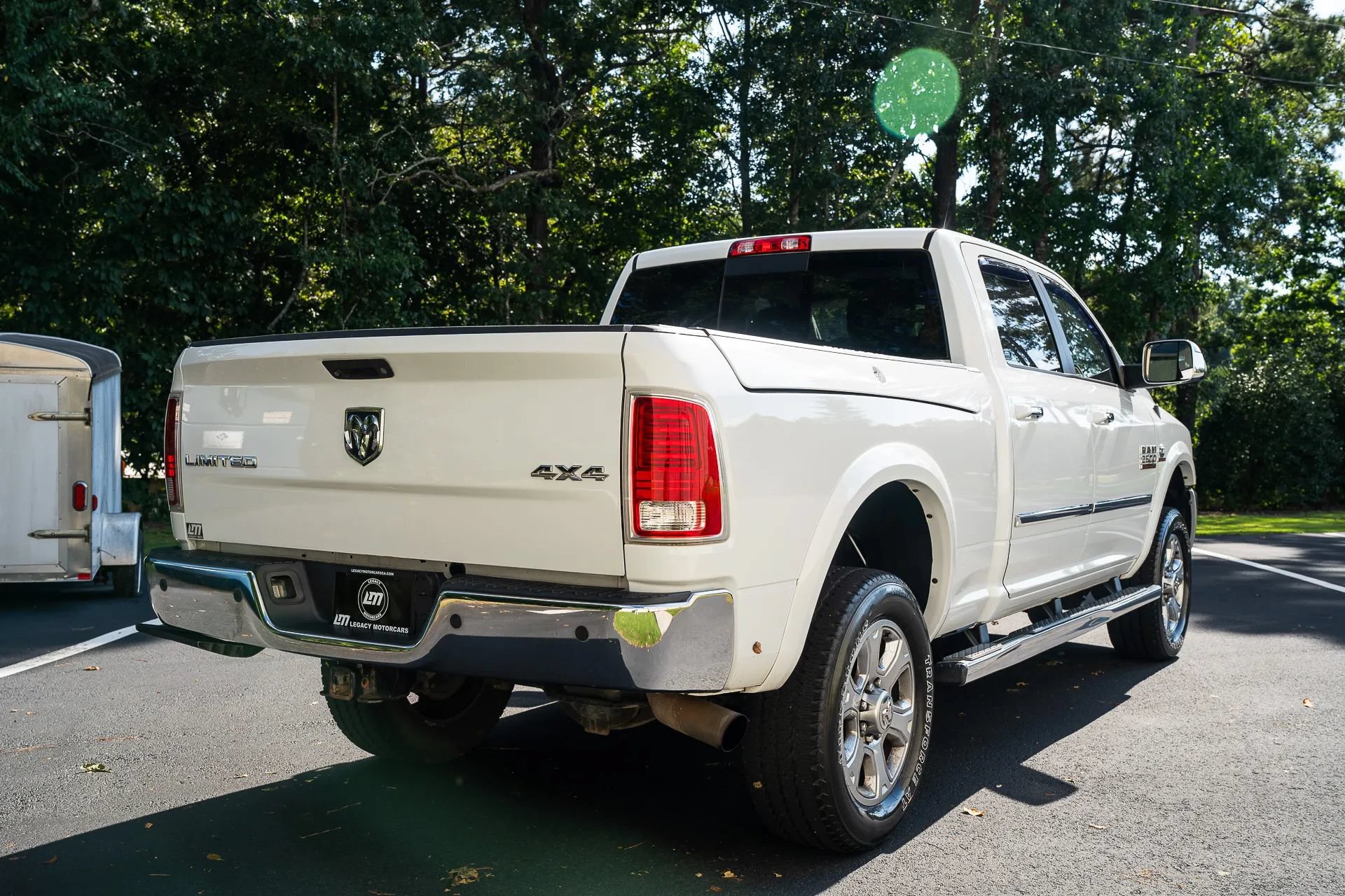 Used 2015 RAM 2500 Limited AWD/4WD image 9
