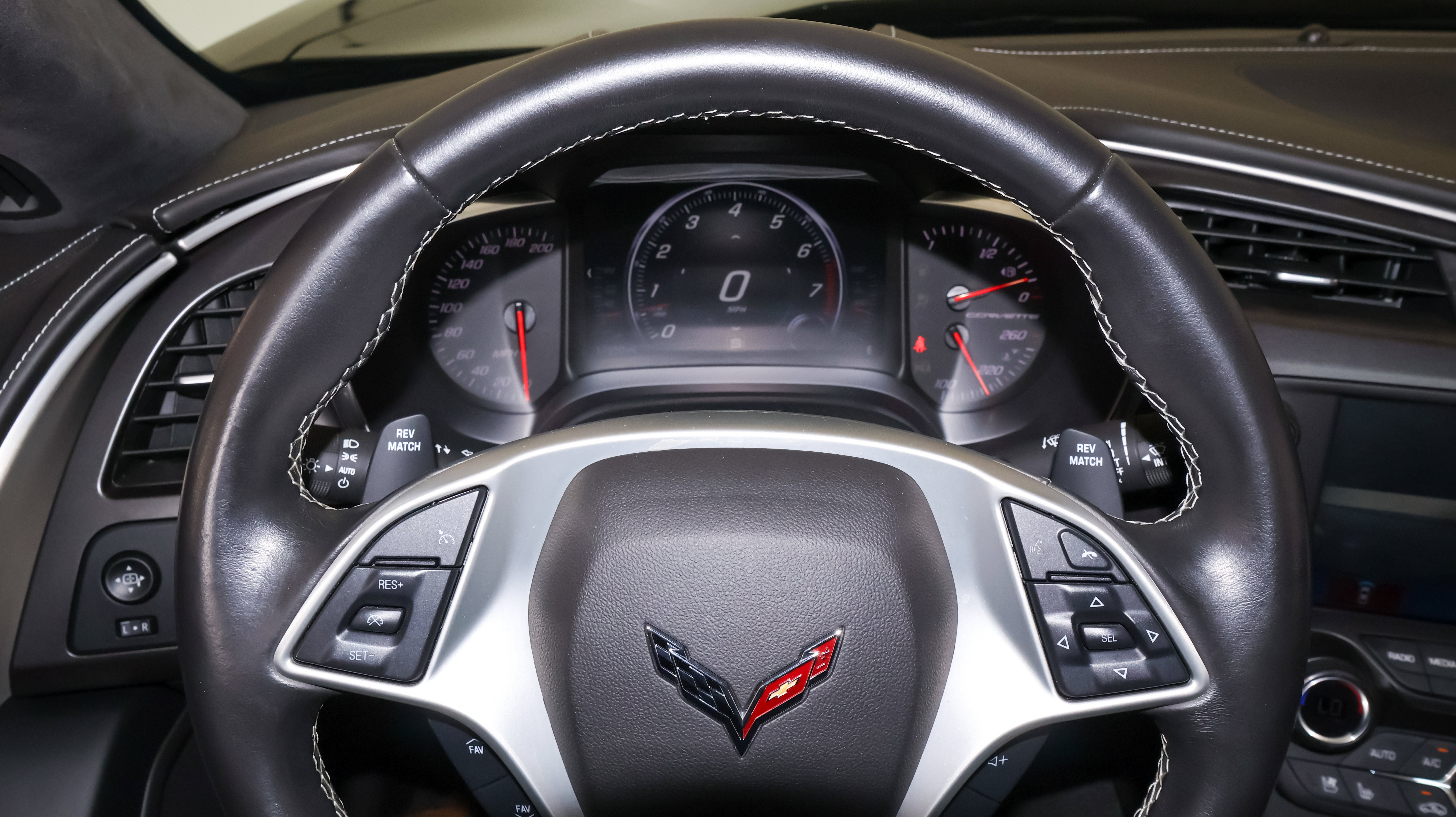 Used 2019 Chevrolet Corvette Grand Sport RWD image 23