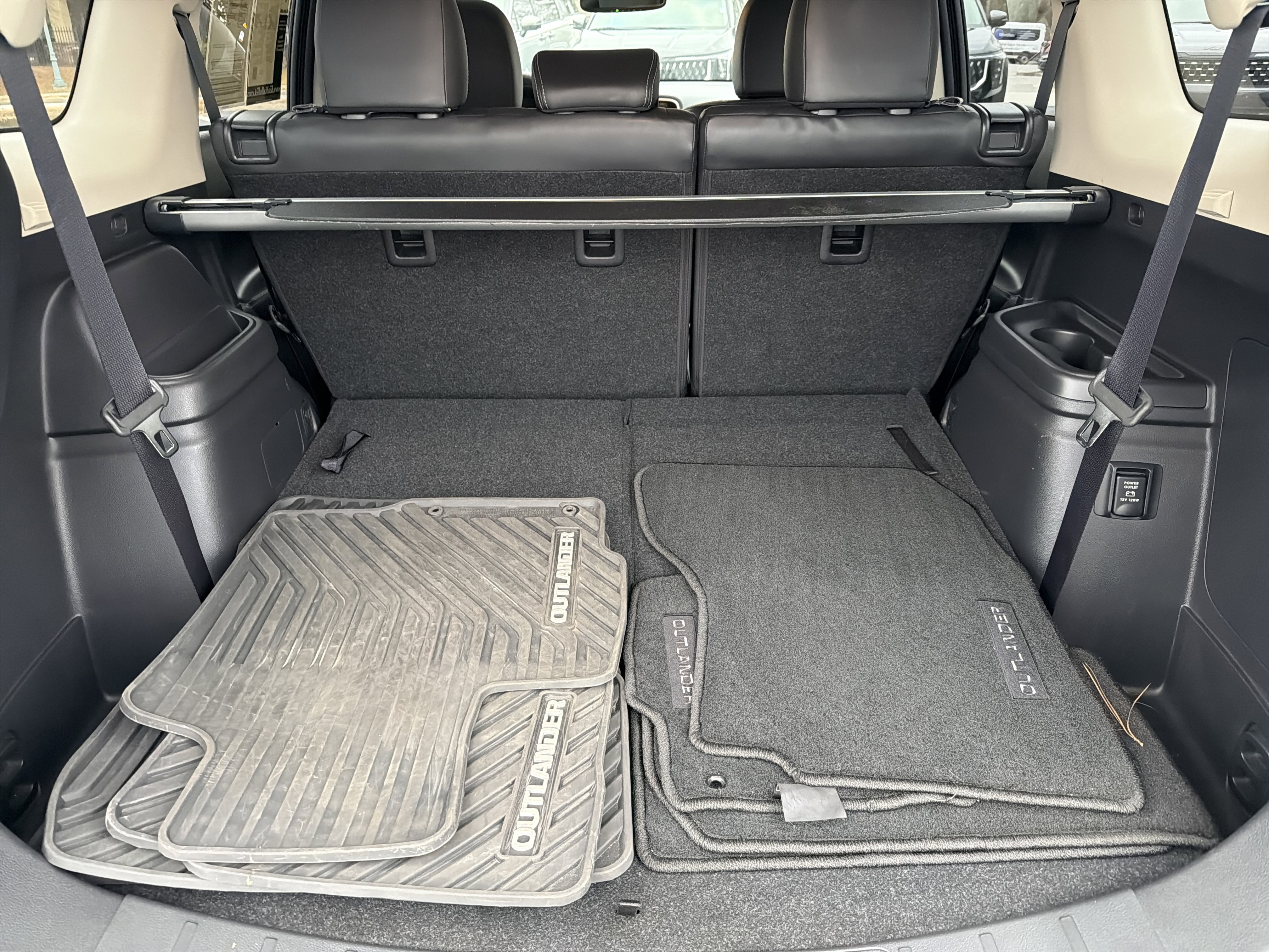 Used 2020 Mitsubishi Outlander SEL image 18