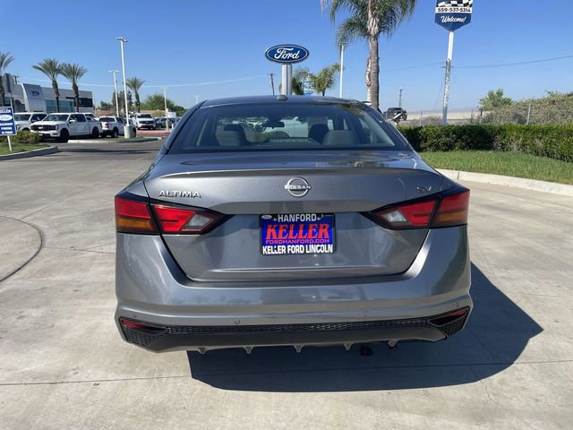 Used 2023 Nissan Altima 2.5 SV FWD image 7