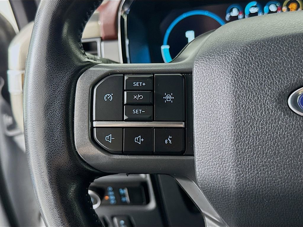 Used 2023 Ford F150 Lariat image 11