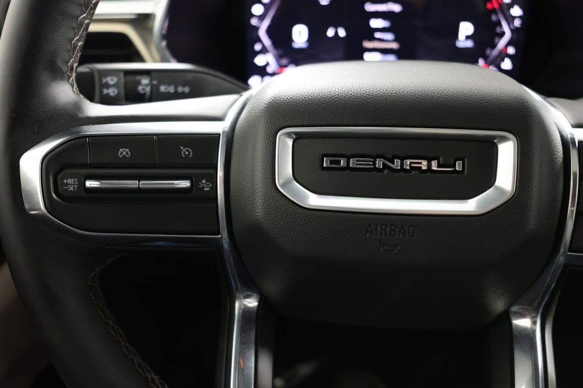 Used 2026 GMC Canyon Denali AWD/4WD image 29