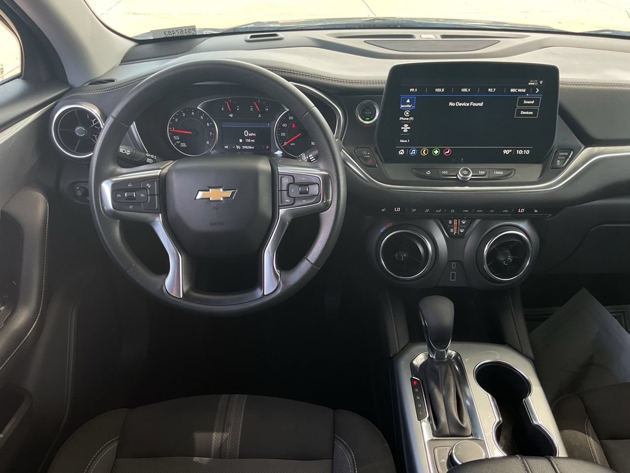 Used 2025 Chevrolet Blazer LT FWD image 10