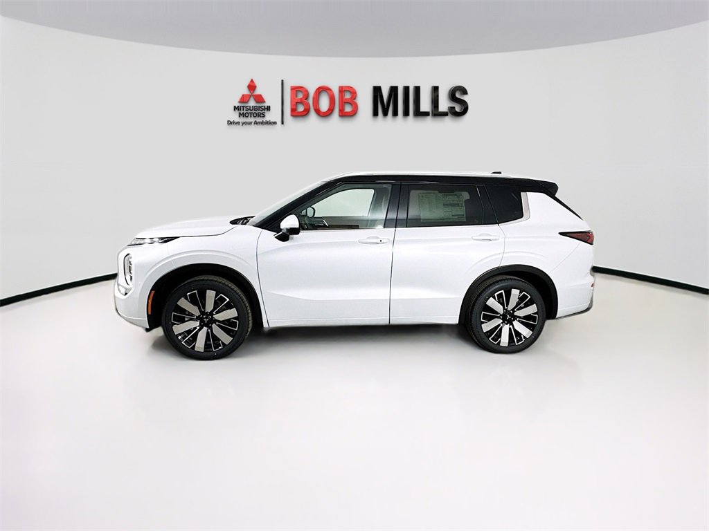 New 2025 Mitsubishi Outlander SEL image 4