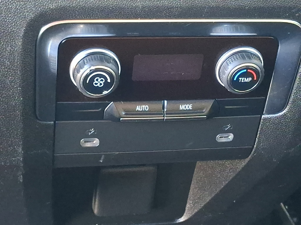 Used 2023 Chevrolet Tahoe LT AWD/4WD image 13
