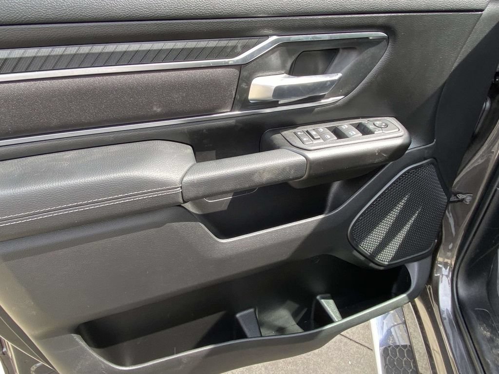 New 2026 RAM 1500 Big Horn AWD/4WD image 14