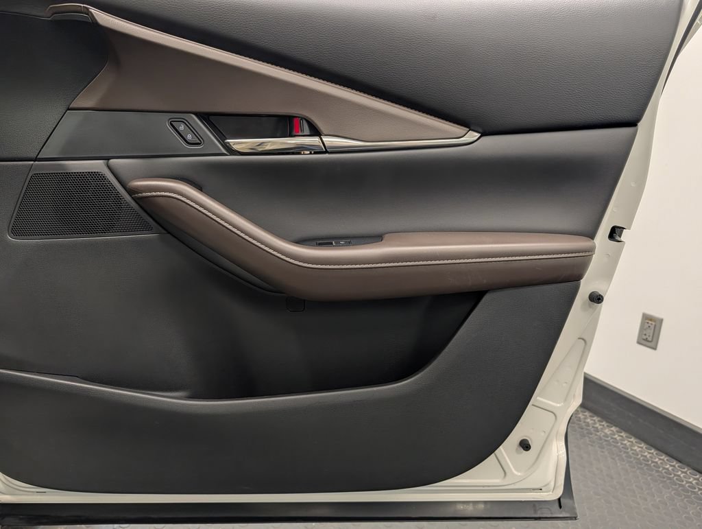 Certified 2023 MAZDA CX-30 AWD 2.5 S w/ Premium Package image 34