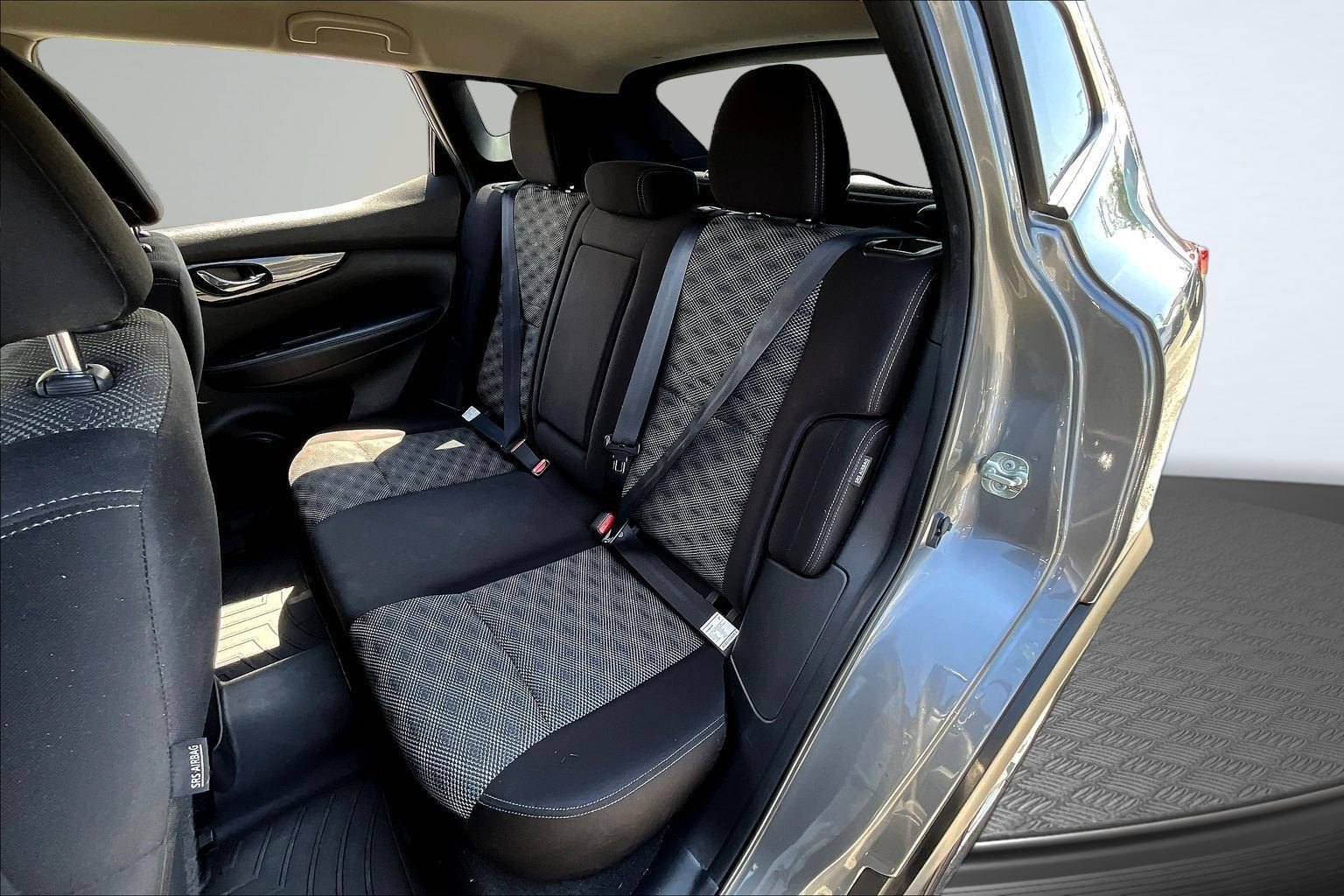 Used 2020 Nissan Rogue Sport SV AWD/4WD image 20