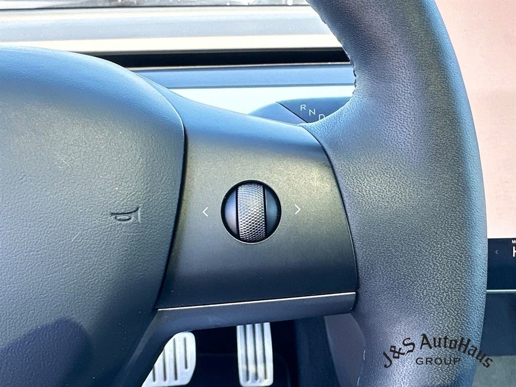 Used 2023 Tesla Model 3 Performance image 14