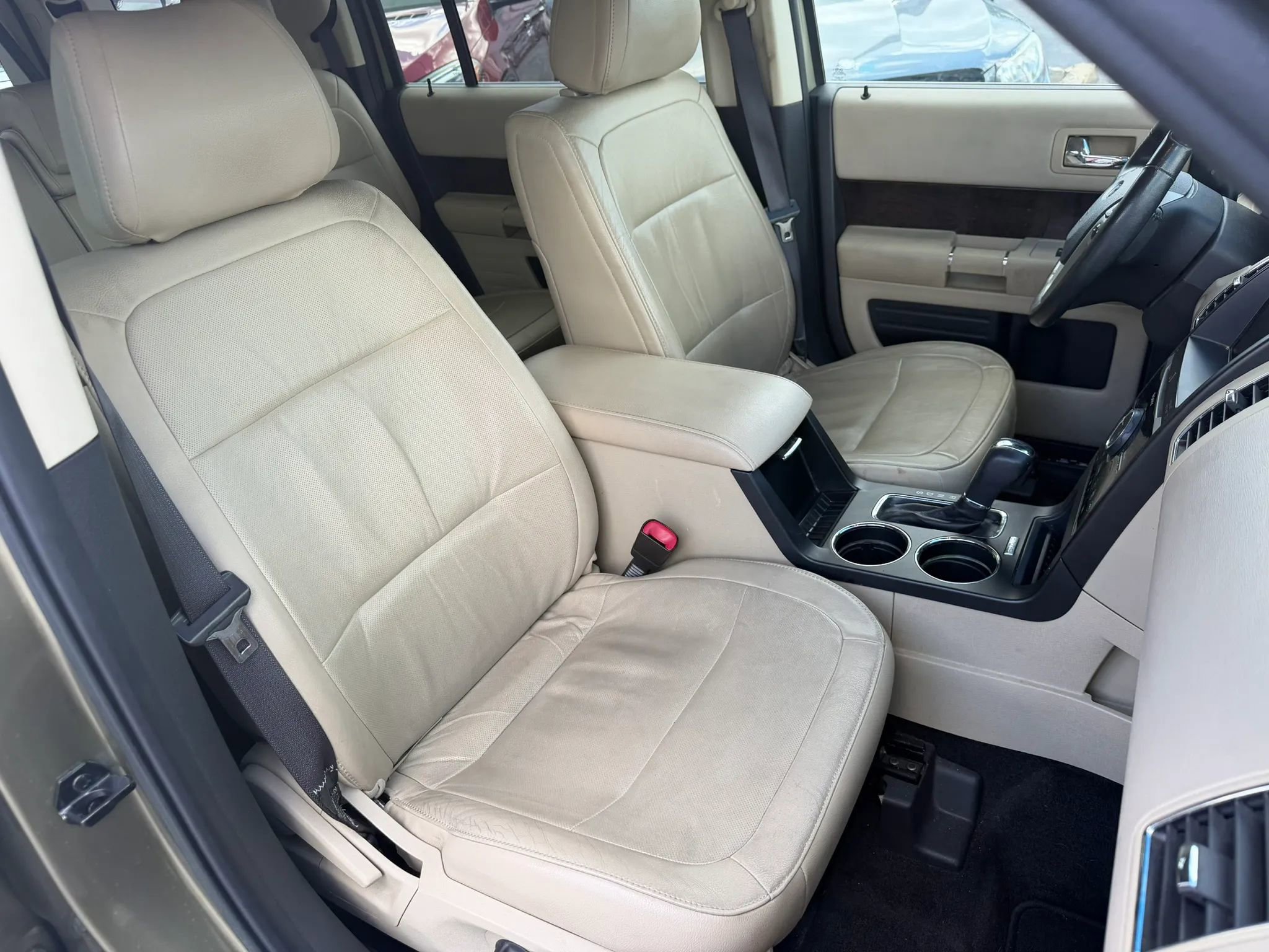 Used 2014 Ford Flex Limited FWD image 9