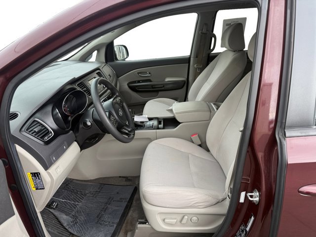 Used 2018 Kia Sedona LX FWD image 10