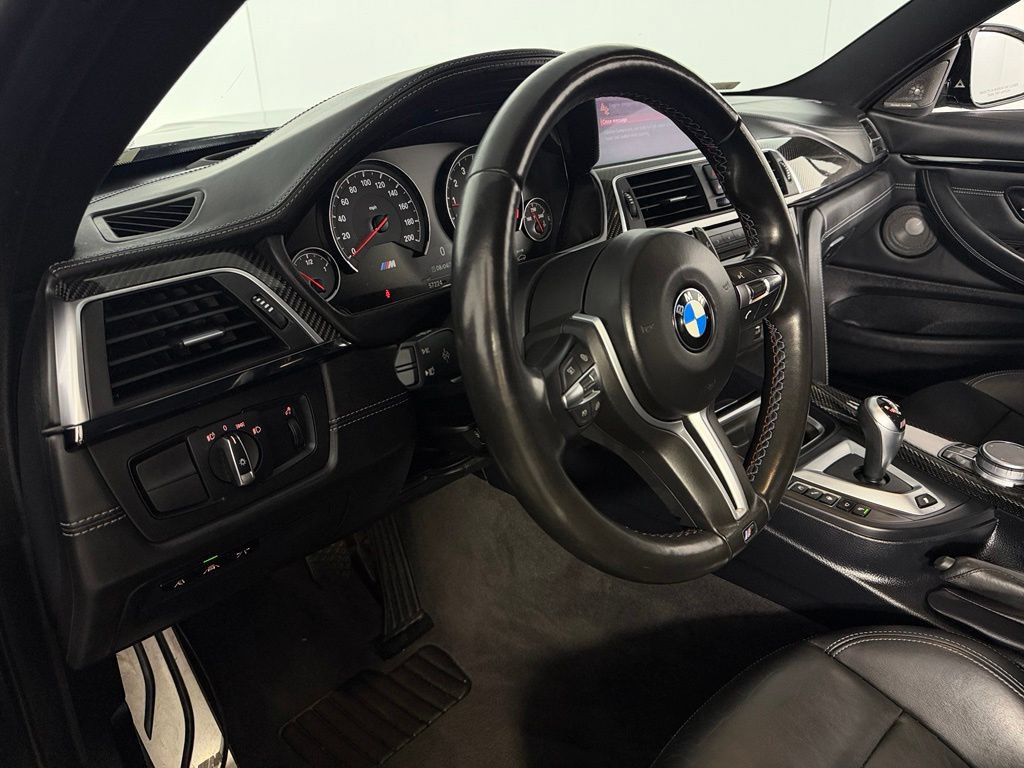 Used 2020 BMW M4 Coupe w/ Competition Package RWD image 11