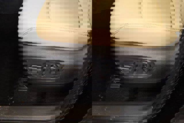 New 2025 Toyota RAV4 XLE Premium image 10