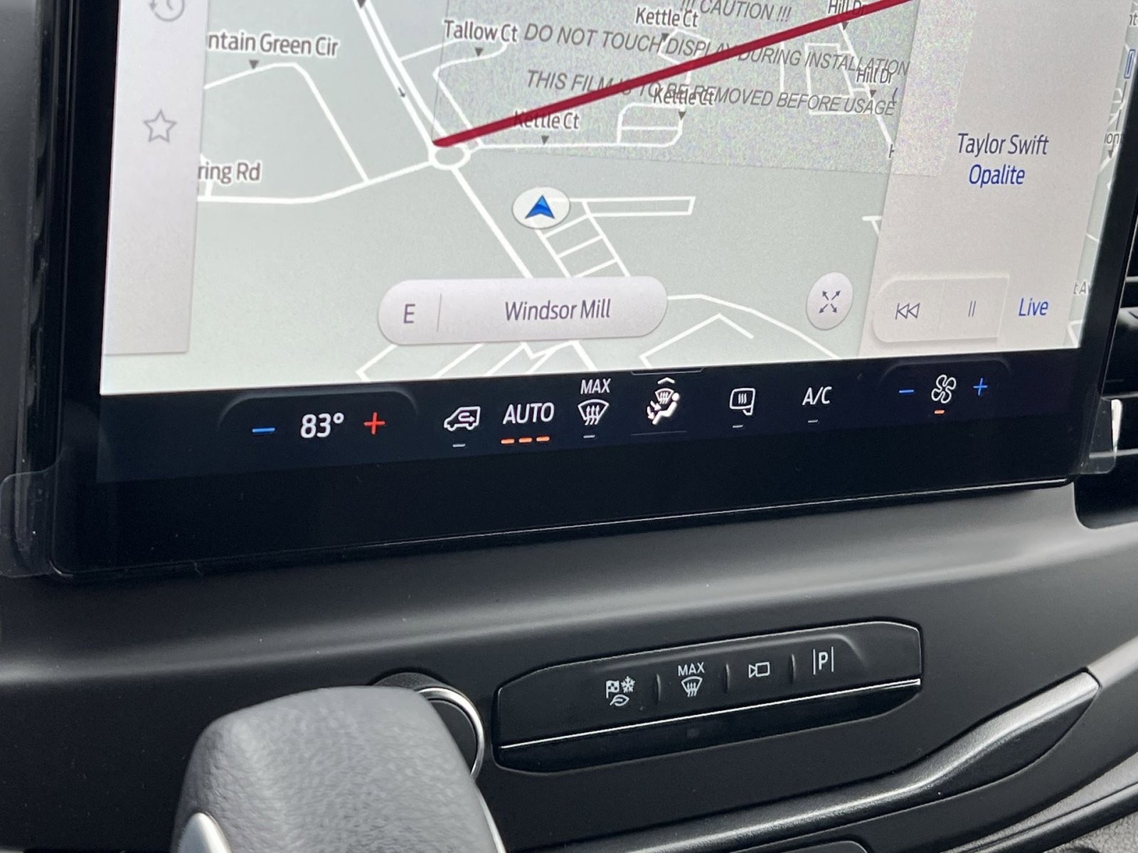 New 2026 Ford Transit 250 148 Medium Roof w/ Load Area Protection Package image 20