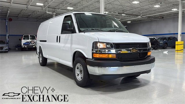 New 2025 Chevrolet Express 2500 Extended