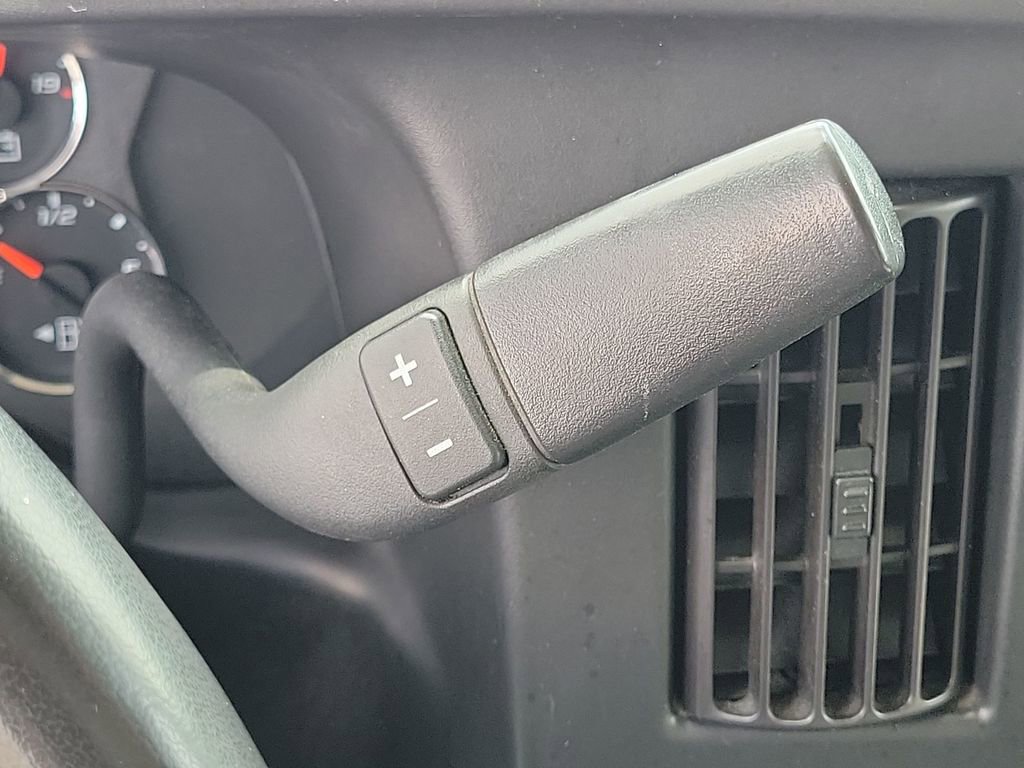 Used 2021 Chevrolet Express 3500 w/ Power Convenience Package RWD image 15