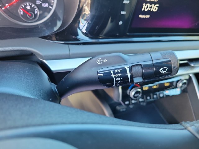 Used 2023 Kia K5 GT-Line FWD image 27