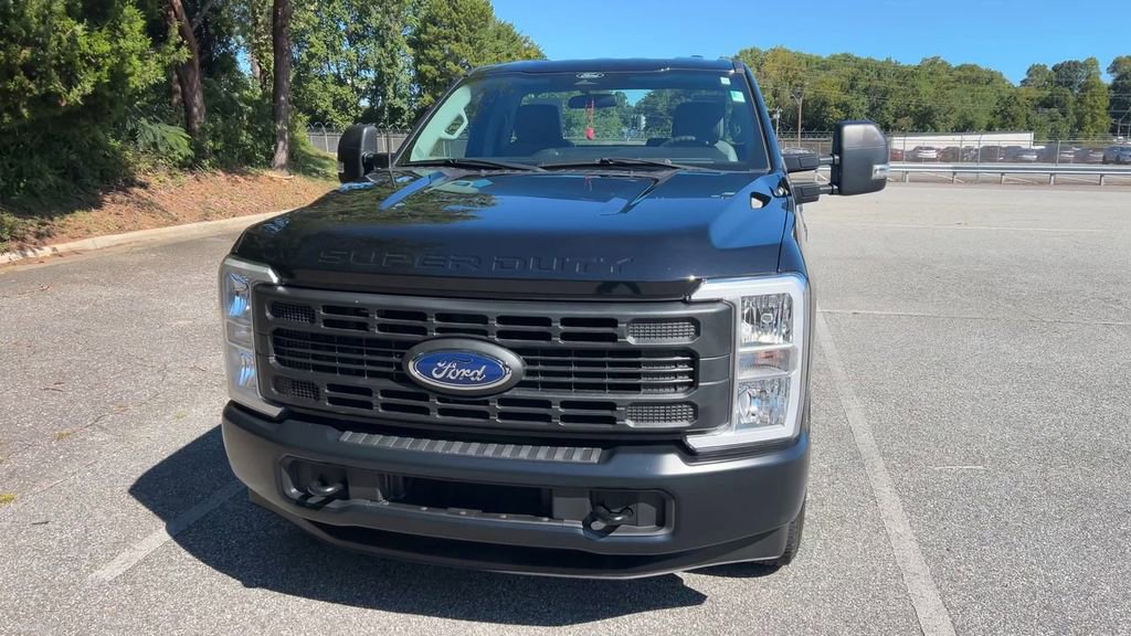 Used 2024 Ford F350 XL w/ Camper Package image 27