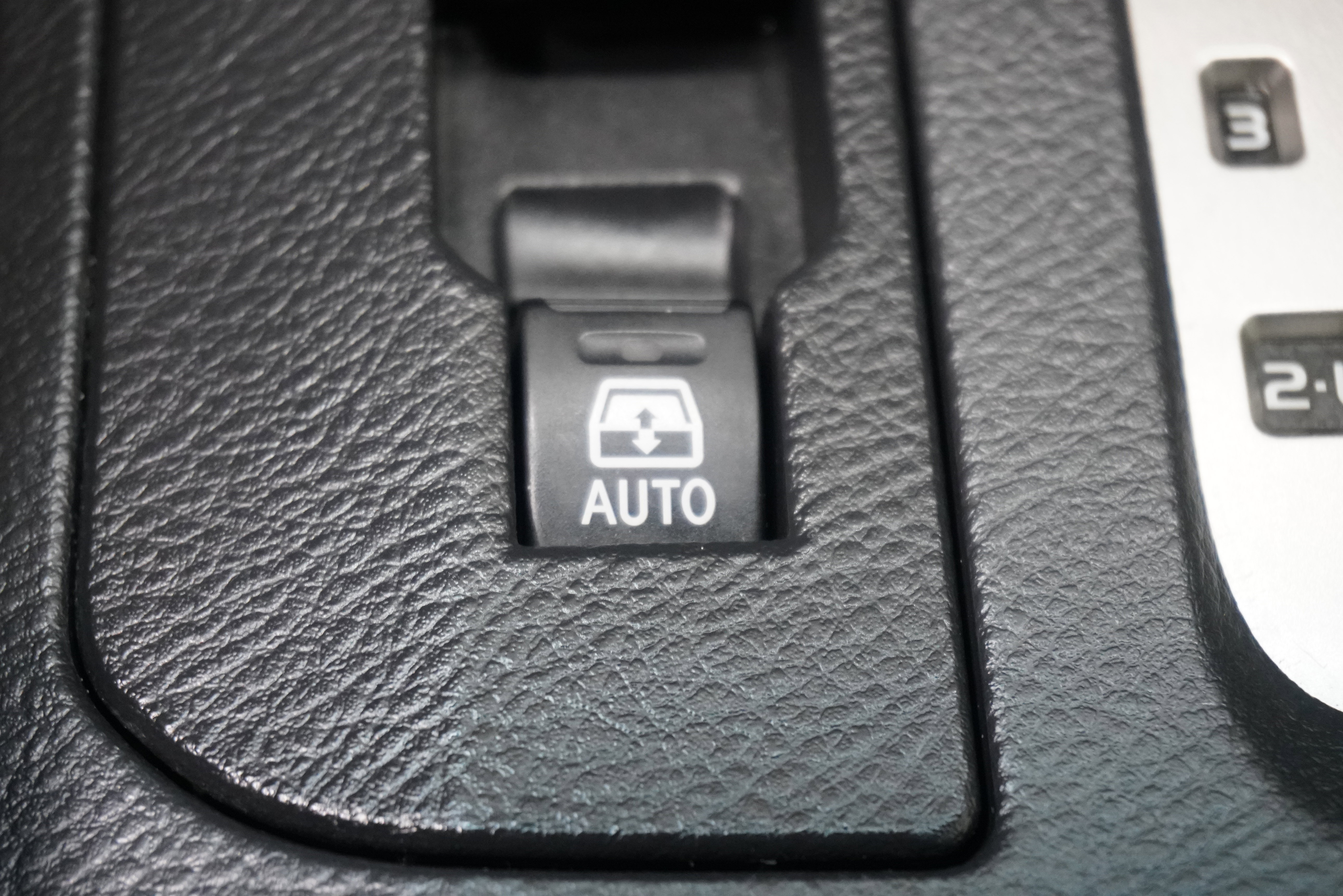 Used 2009 Toyota 4Runner SR5 image 16