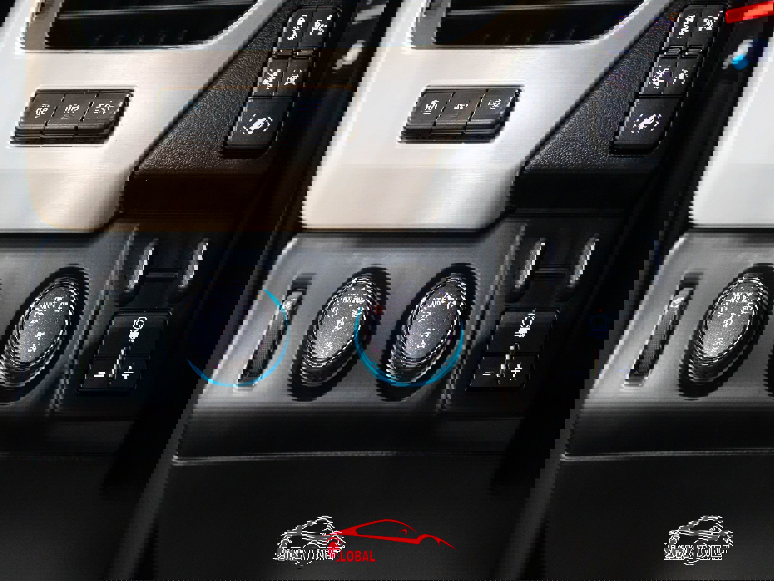 Used 2019 GMC Yukon XL Denali w/ Denali Ultimate Package image 36