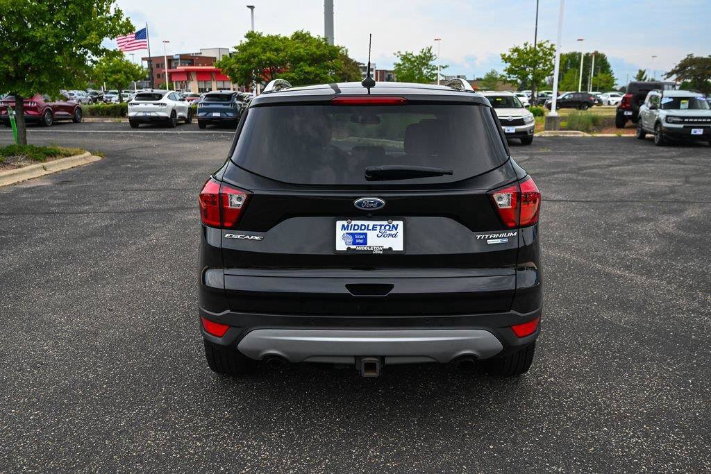 Used 2019 Ford Escape Titanium AWD/4WD image 6
