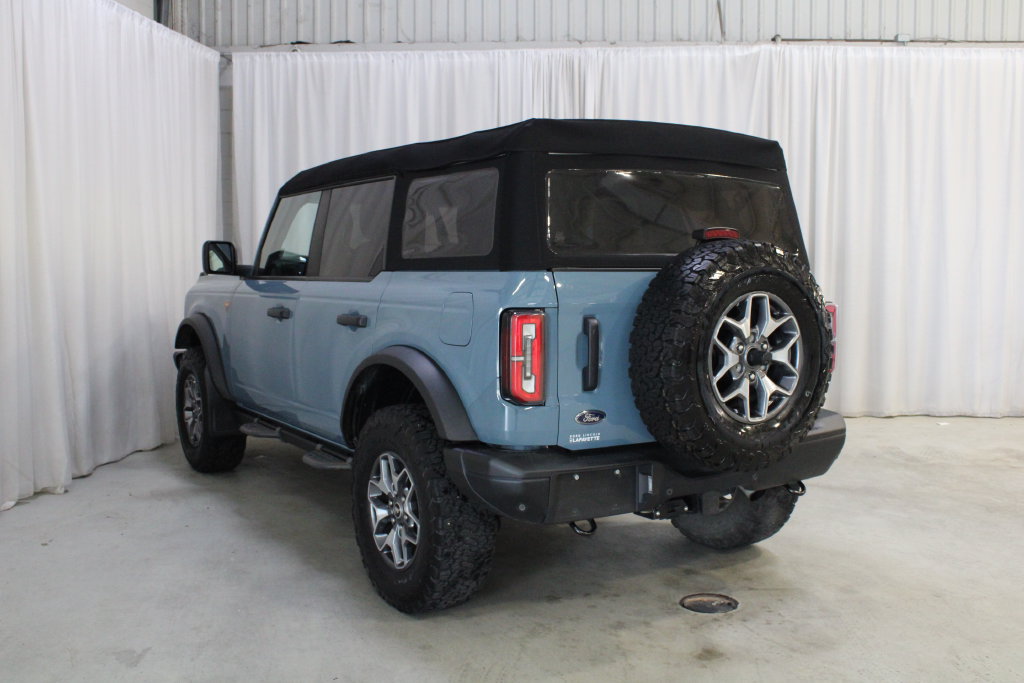 Used 2023 Ford Bronco Badlands AWD/4WD image 23
