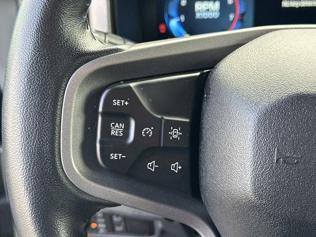 Used 2025 Ford Bronco Outer Banks image 9