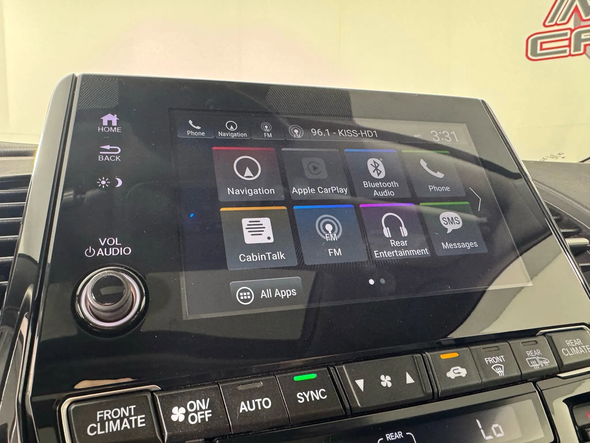 Used 2024 Honda Odyssey Elite image 20