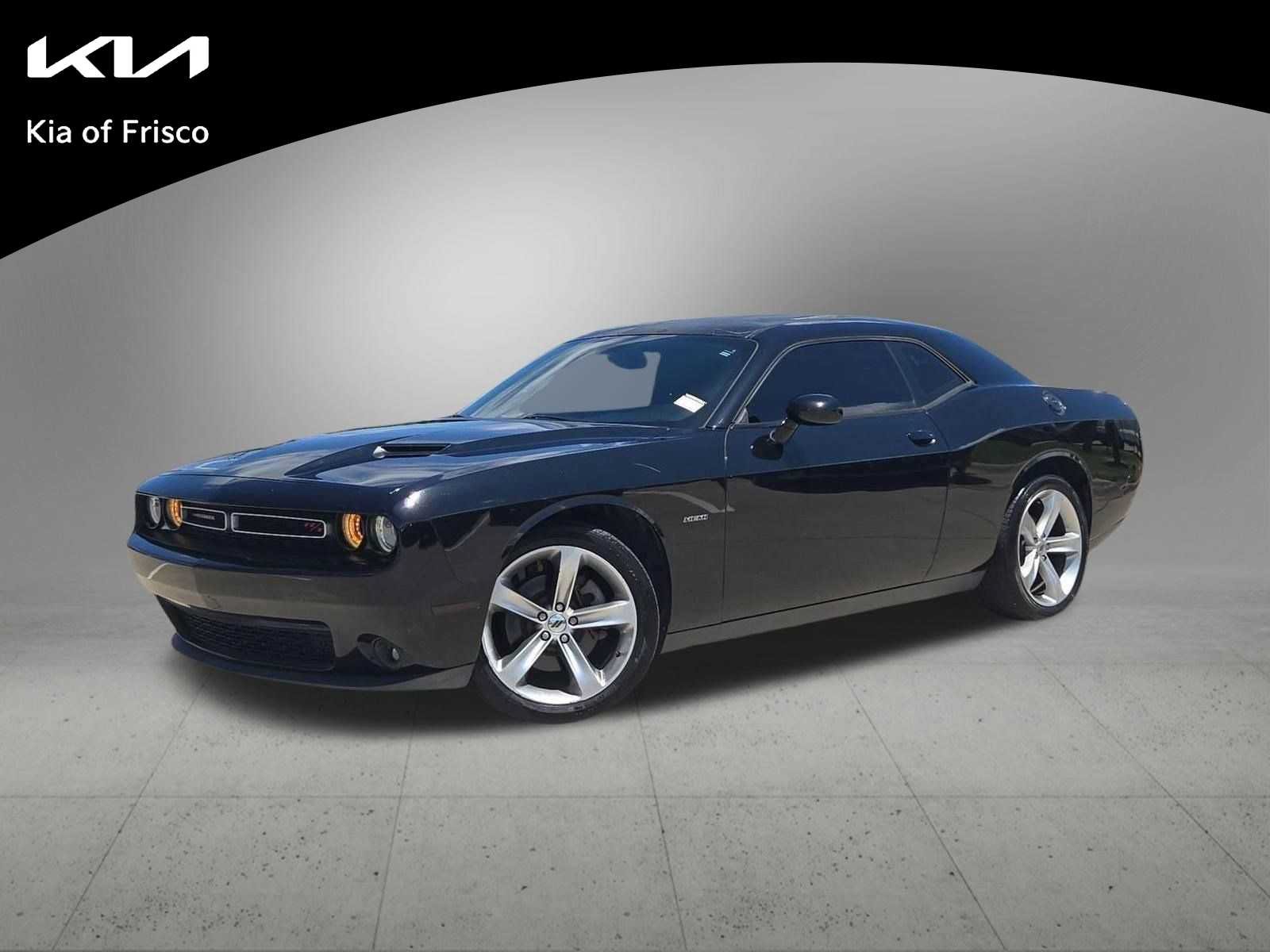 Used 2017 Dodge Challenger R/T w/ Sound Group